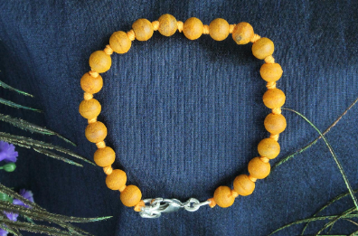 Tumeric bead bracelet